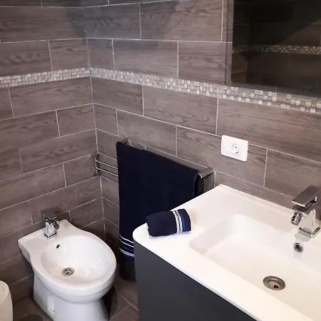 Apartment Tenerife Colina Blanca *